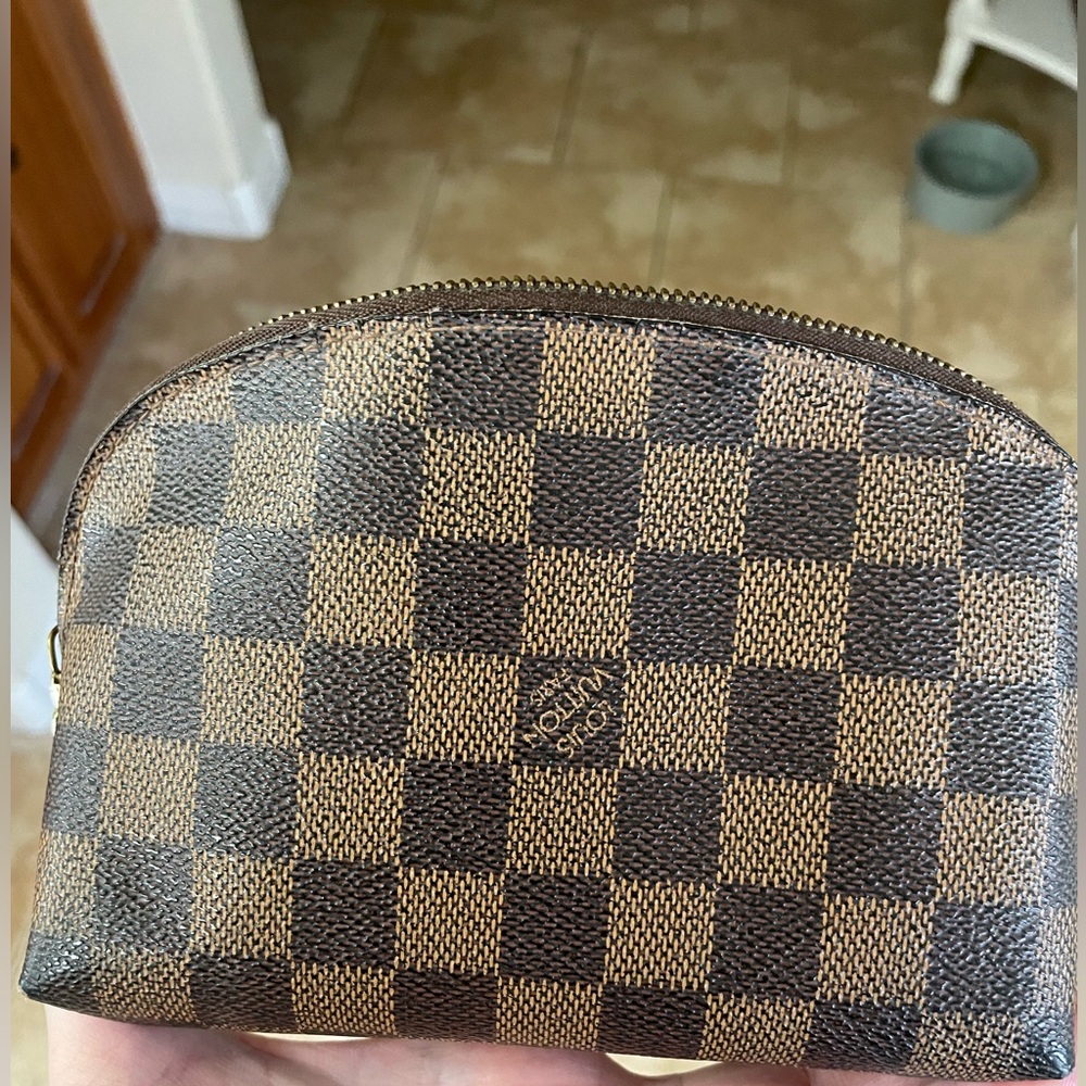 Preloved Louis Vuitton Damier ebene cosmetic pouch